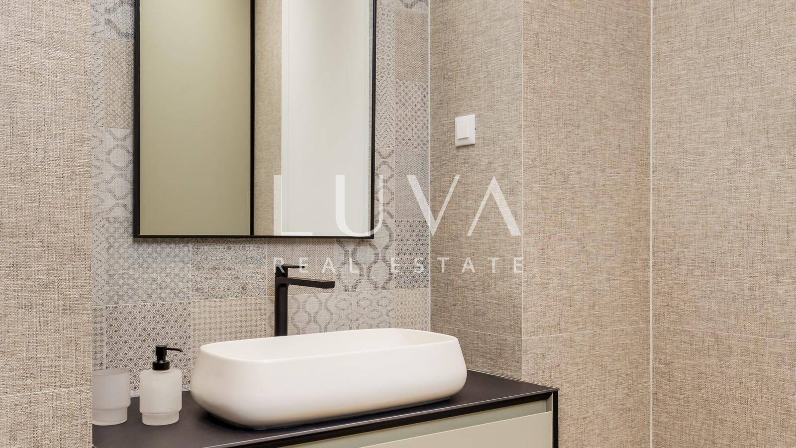 Opatija, city center, luxury apartment NFA 88 m² for sale