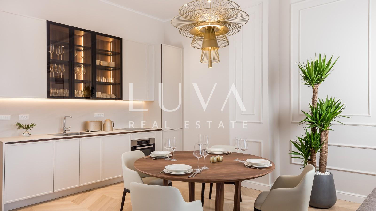 Opatija, city center, luxury apartment NFA 88 m² for sale