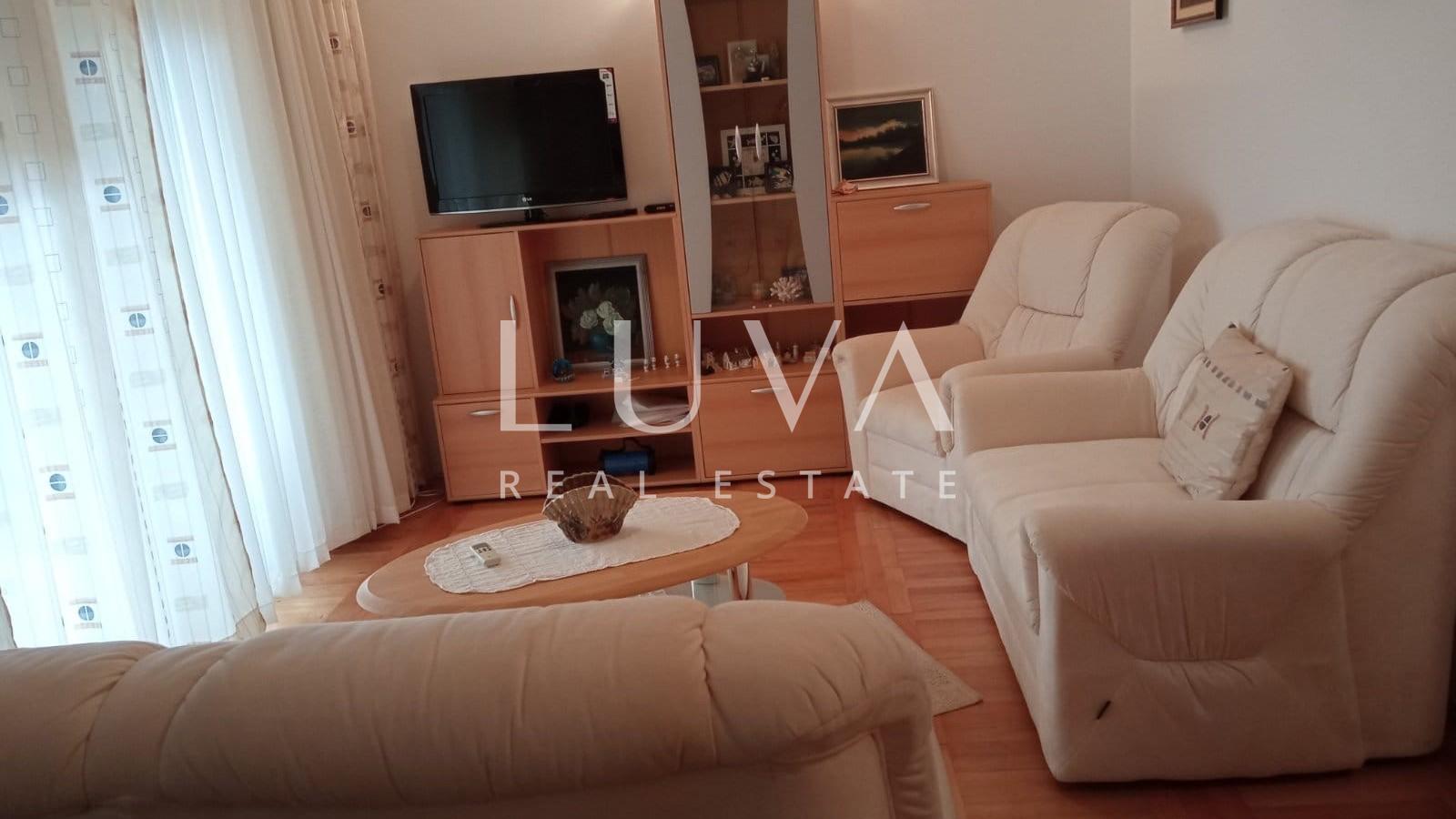 Pag, Novalja, dvosoban stan s pogledom na more, 58 m2