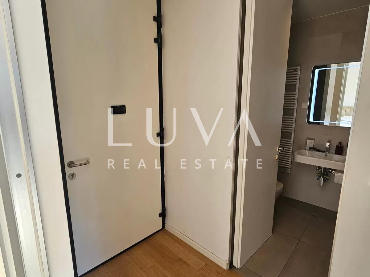 Ban Zentrum, Studio-Apartment mit Terrasse und Garage zum Verkauf