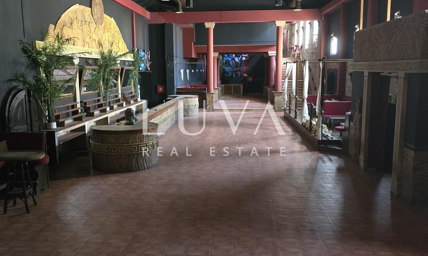 Senj, center, commercial space/night club, 1007 m² for sale