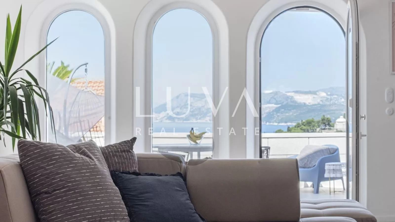 Cavtat, Dubrovnik, luxury apartment near the sea