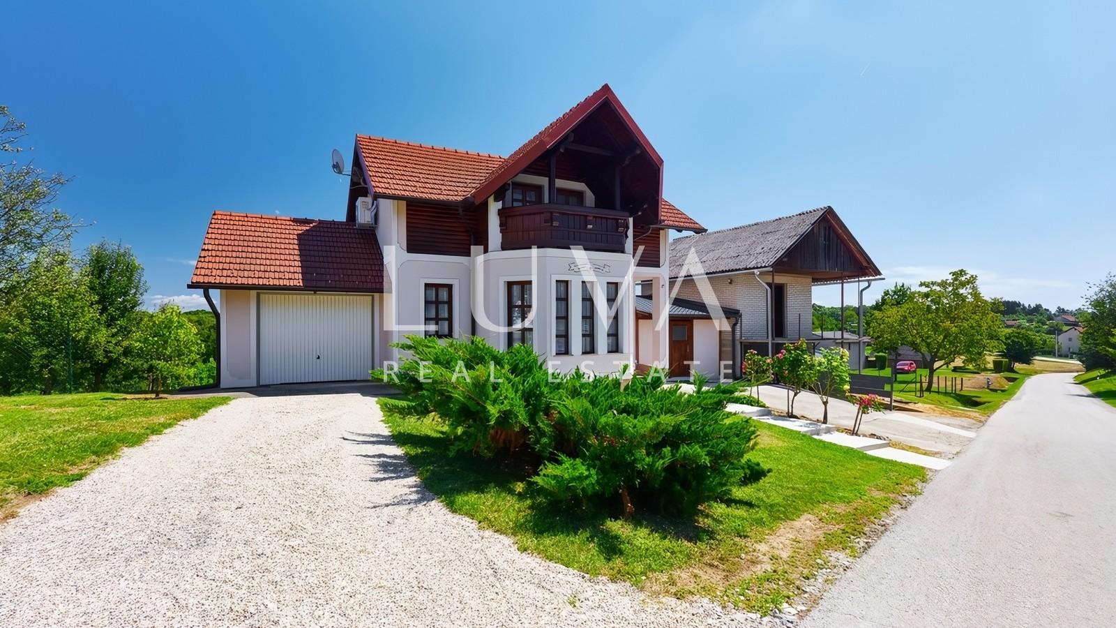Kloštar Ivanić – House with Pool 145m2 & Vineyard for Sale