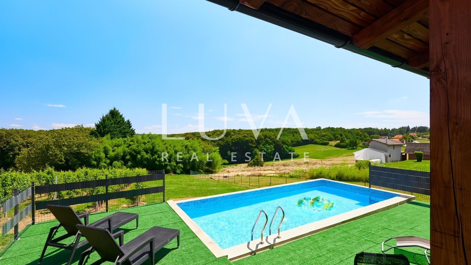 Kloštar Ivanić – House with Pool 145m2 & Vineyard for Sale