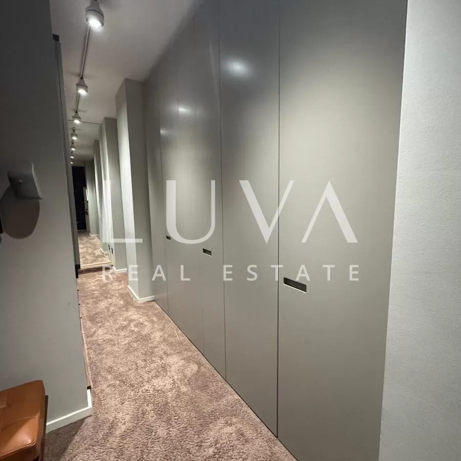 Zagreb, Medvedgradska, luksuzni 3-s penthouse 150m2
