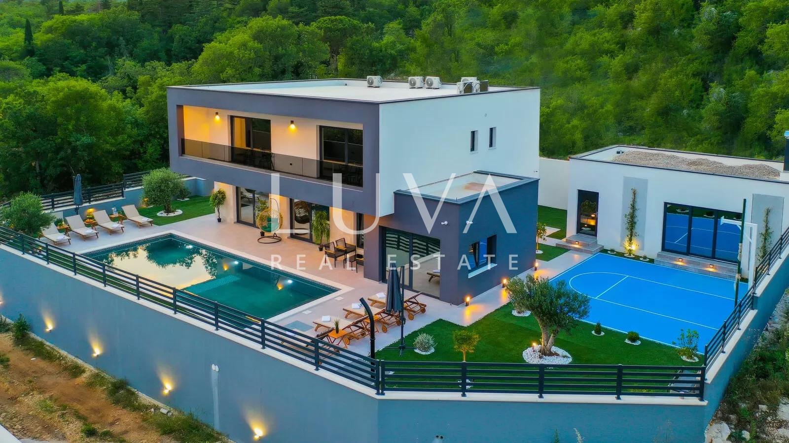 Zagvozd, luxuriöse Villa mit Pool zu verkaufen