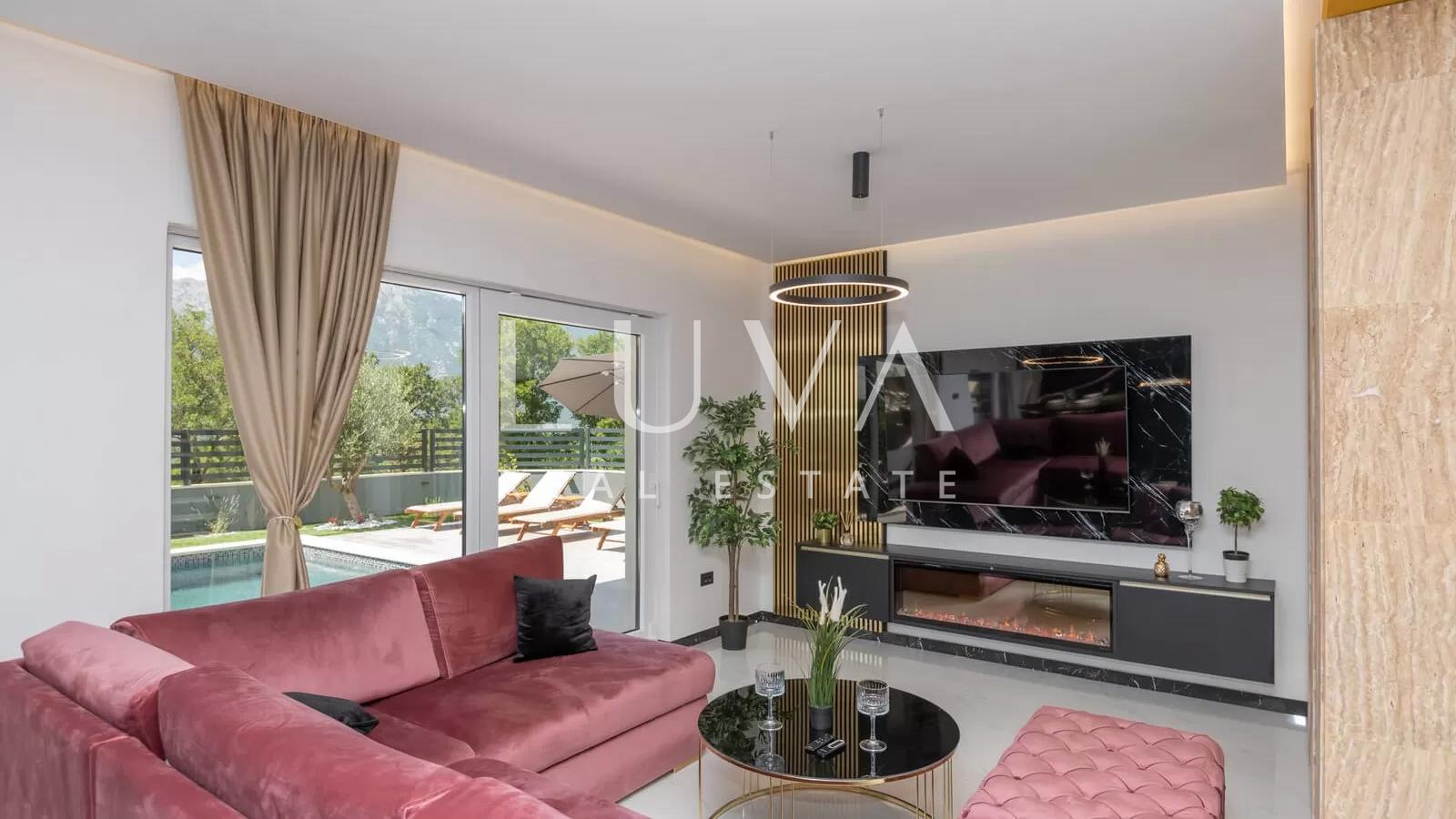 Zagvozd, luxuriöse Villa mit Pool zu verkaufen