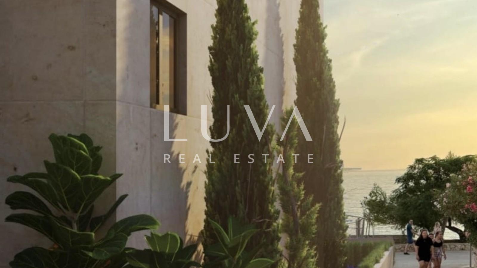 Pag, Mandre, ekskluzivna novogradnja prvi red do mora, NKP 85,85 m2, stan S1