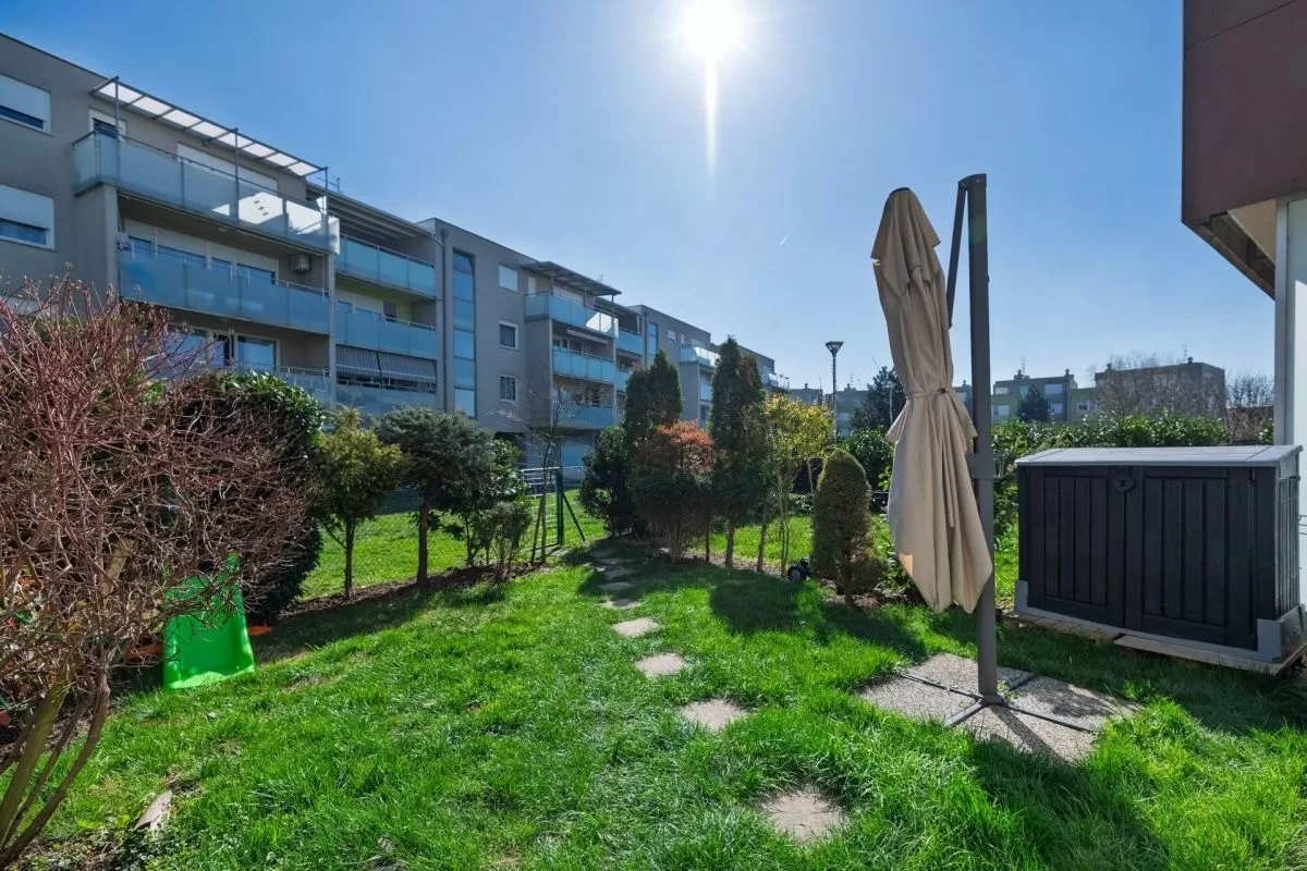 Zagreb, Veliko Polje, 3-Zimmer-Wohnung – 97 m²
