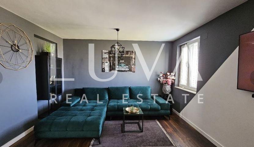 Split, Manuš, prodaje se 3-sobni namješteni stan 65m2