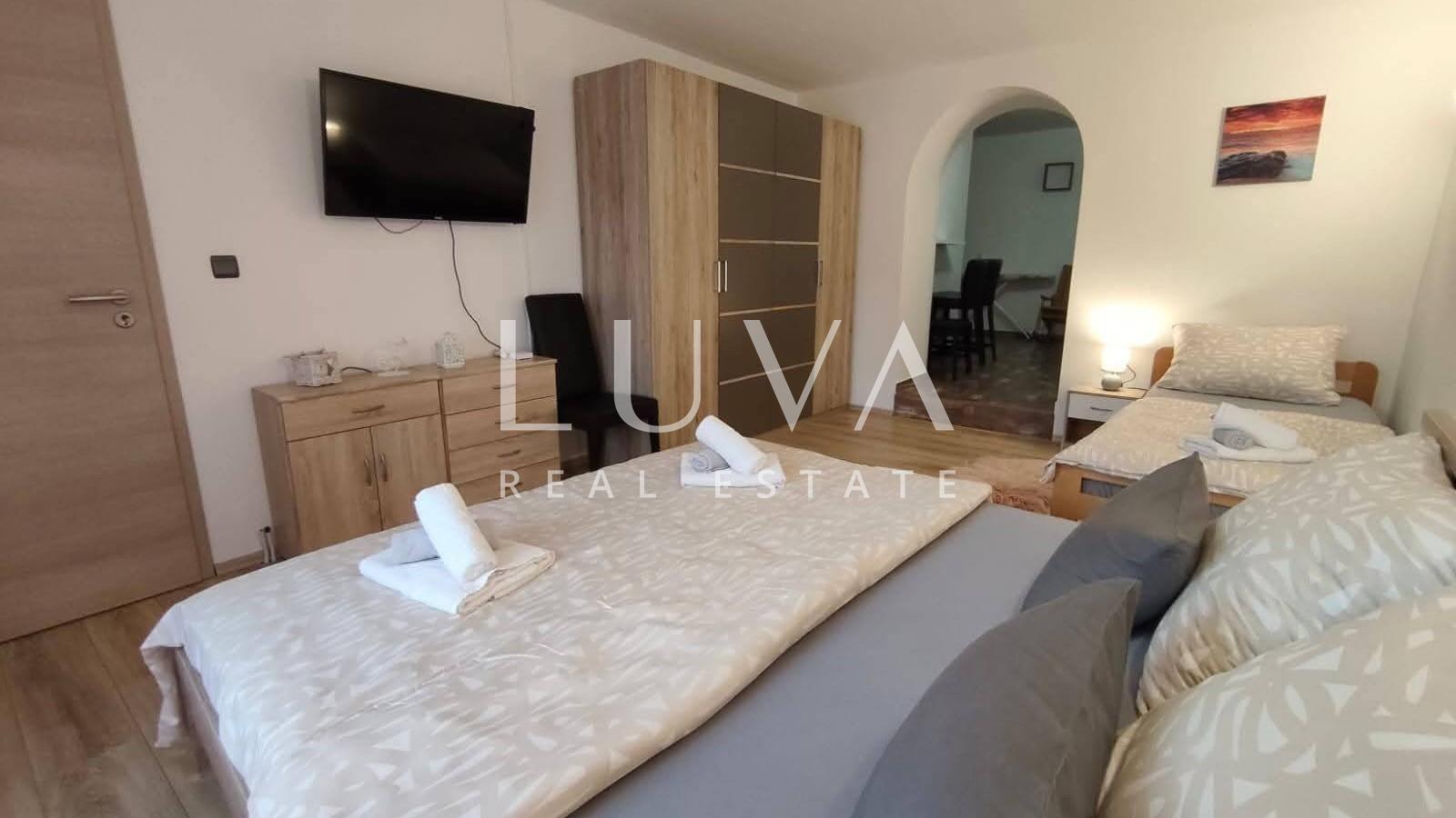 Kraljevica, Križišće, house with a pool for sale