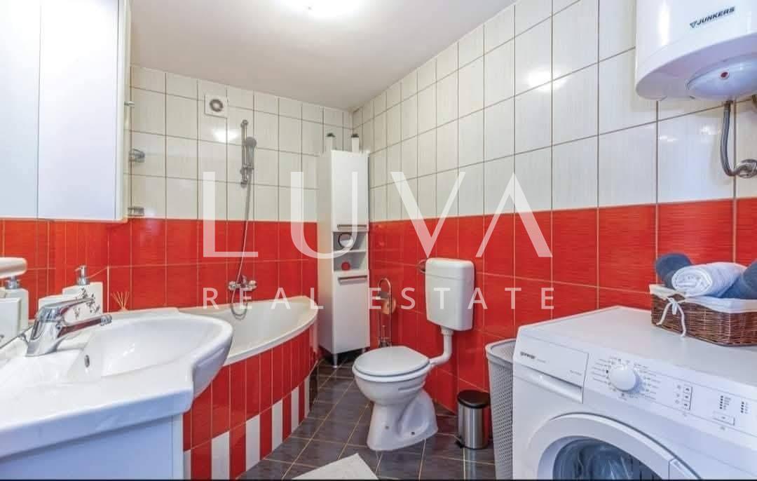 Kraljevica, Križišće, house with a pool for sale