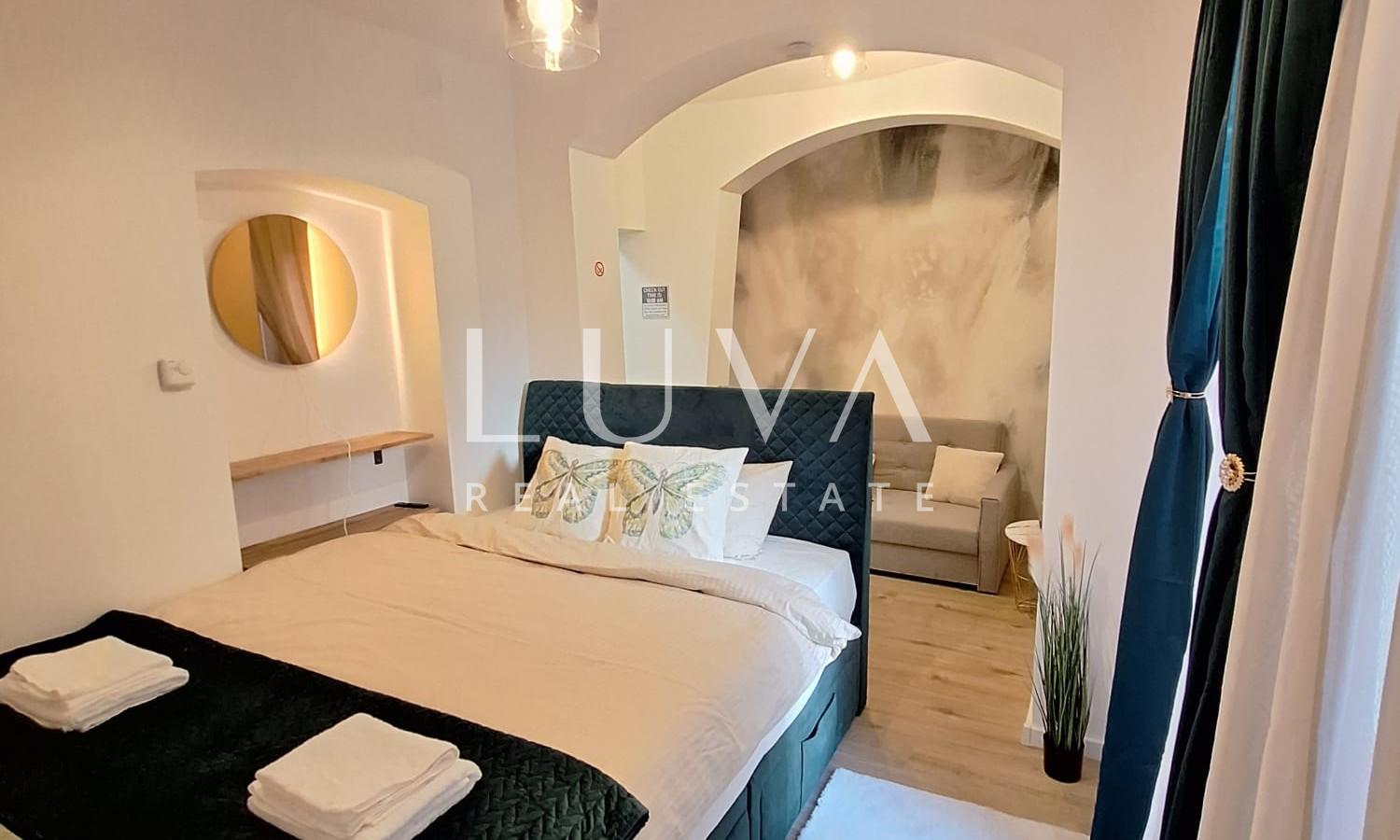 Zagreb, city centre, apartment with courtyard access, 300 m from Zrinjevac