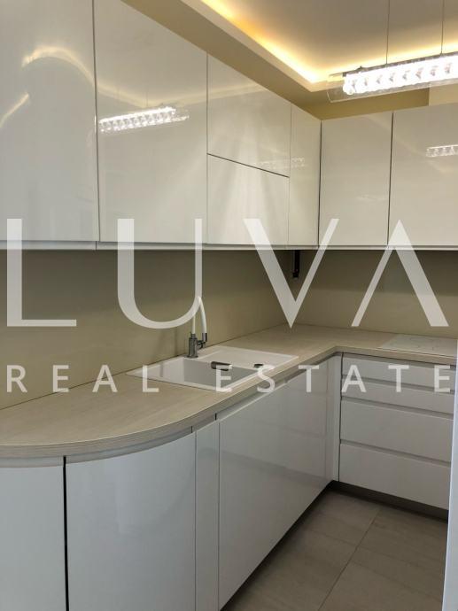 Zagreb, Gornje Prekrižje, Wohnung 70 m² mit 40 m² Terrasse + 2 Parkplätze