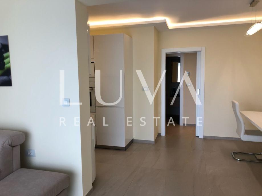 Zagreb, Gornje Prekrižje, Wohnung 70 m² mit 40 m² Terrasse + 2 Parkplätze