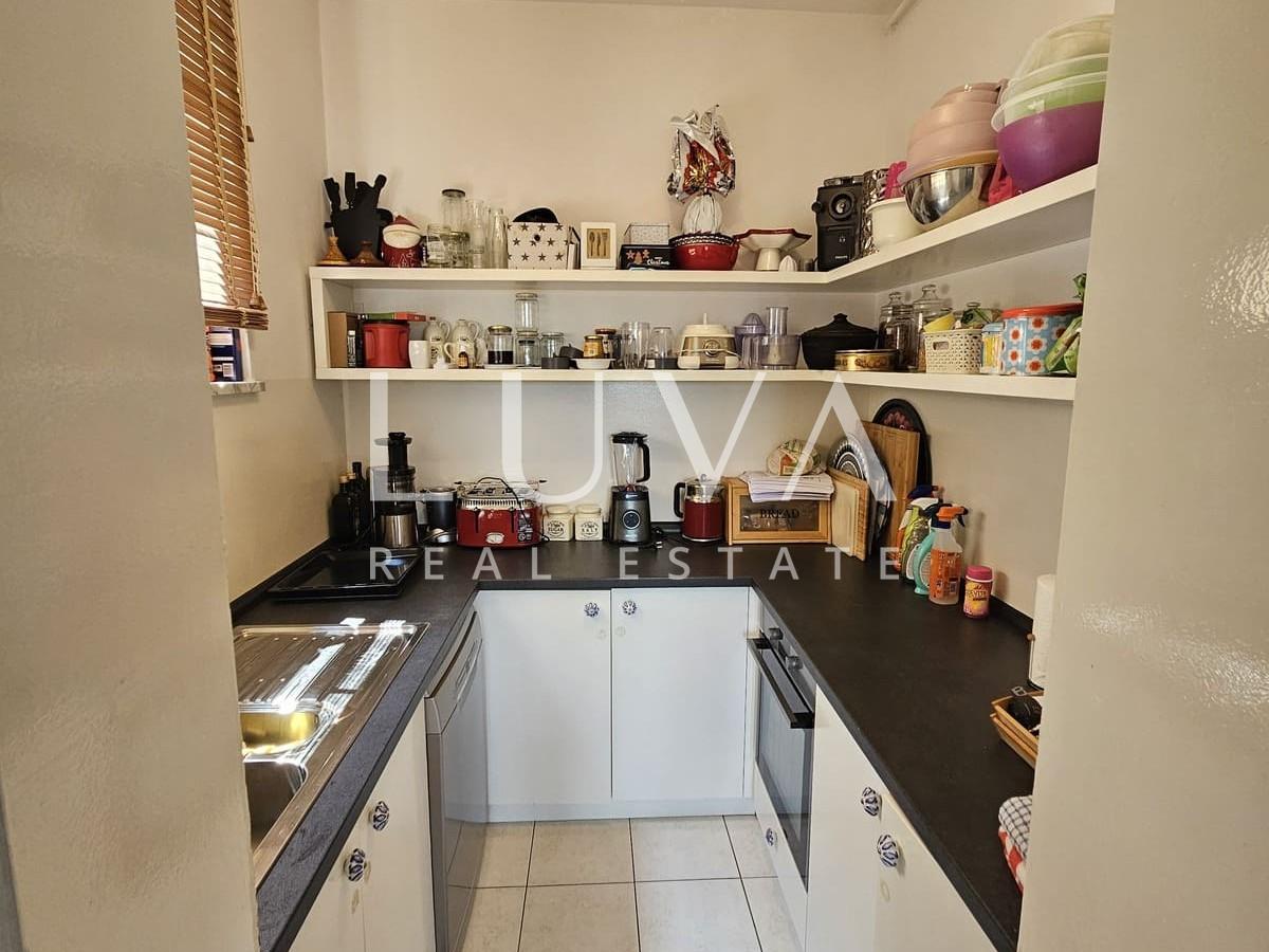 Zagreb, Gornje Prekrižje, Luxusapartment mit Garten und Garage, 230m2