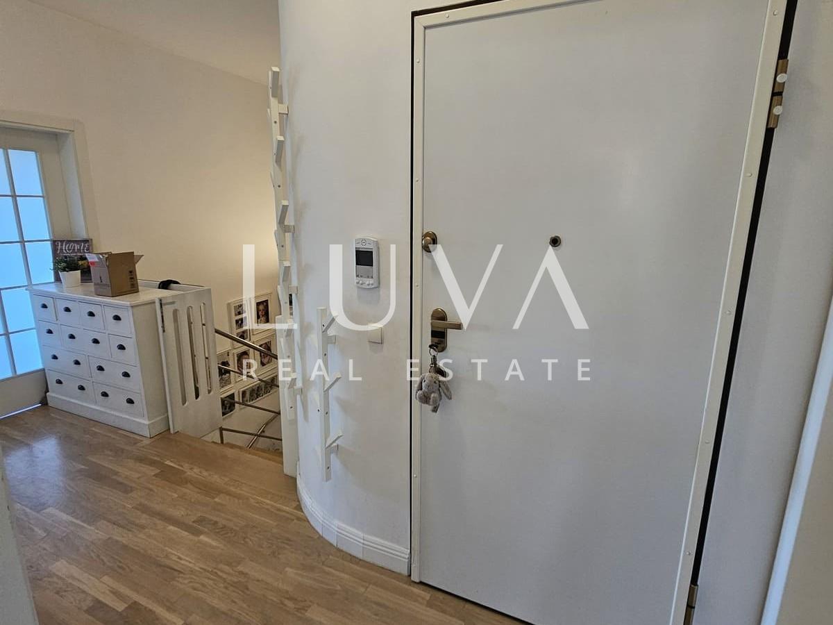 Zagreb, Gornje Prekrižje, Luxusapartment mit Garten und Garage, 230m2