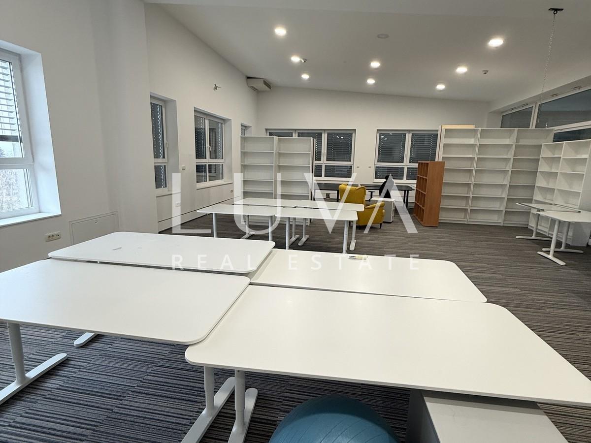 Zagreb Kamenarka Bürofläche 404,81 m2 zur Miete