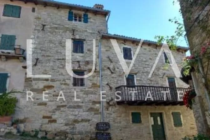 Hum, Istrien, historisches Steinhaus zum Verkauf, Investitionsmöglichkeit
