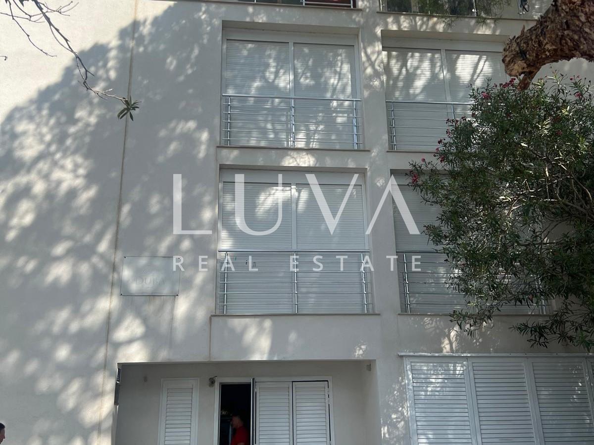 Mala Duba, Živogošće, boutique hotel na plaži, investicijska prilika