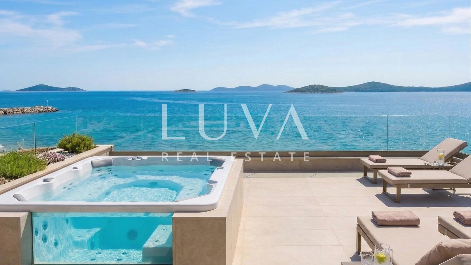 Pag, Mandre – luxury penthouse in a new development by the sea, net area 119 m², apartment S7