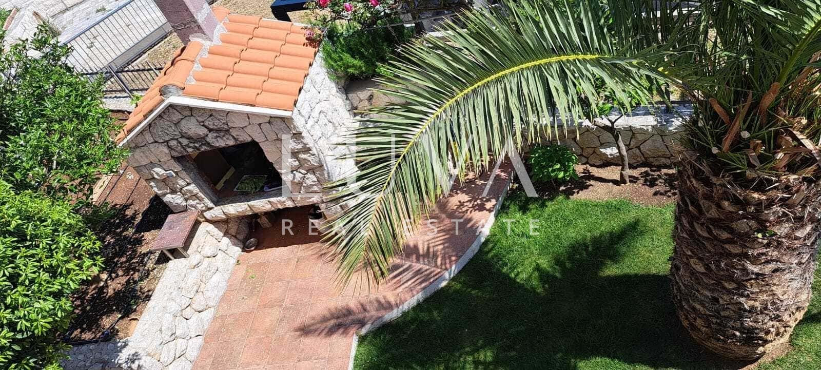 Dubrovnik, Slano, stone house by the sea for sale