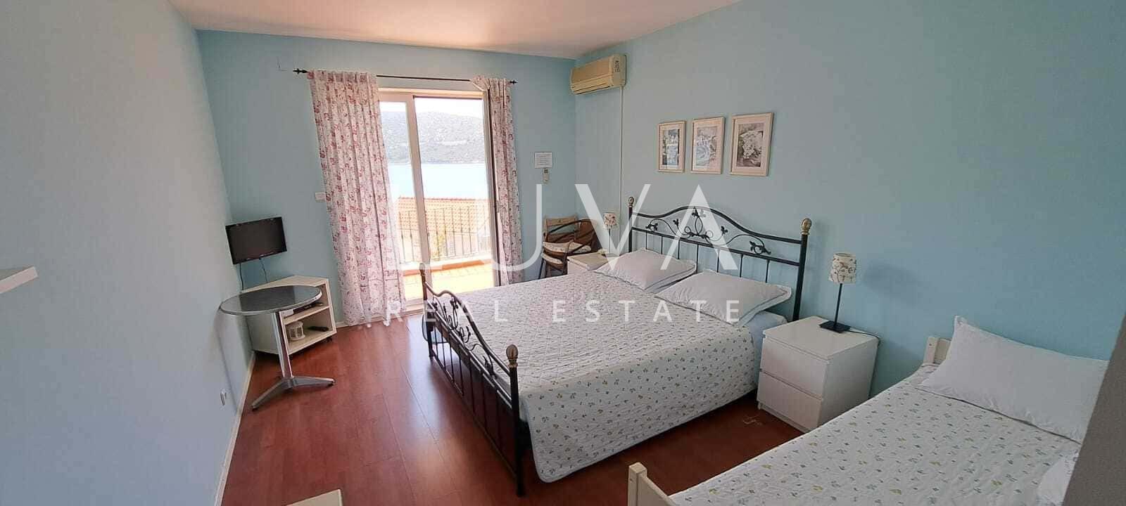 Dubrovnik, Slano, stone house by the sea for sale