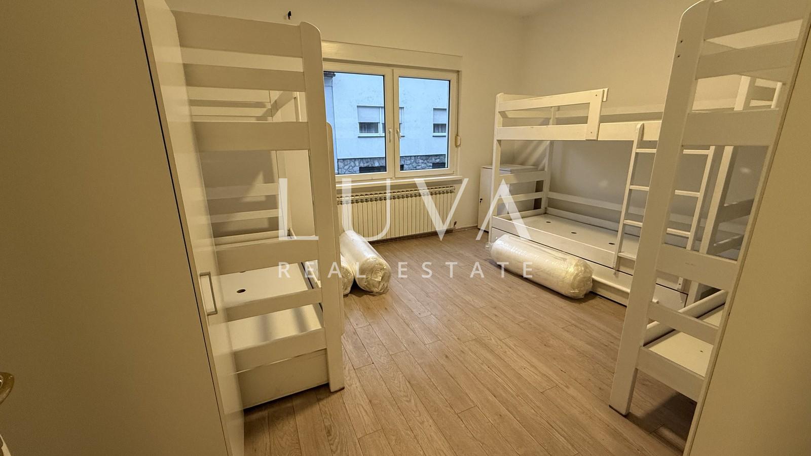 Zagreb, Trešnjevka, 2 stambene zgrade za najam radnika, 460 m2