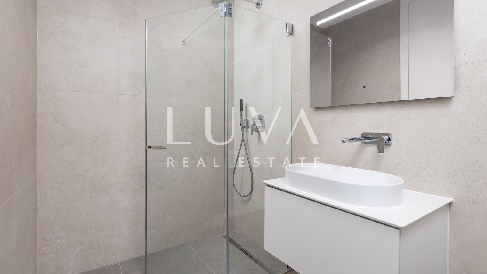 Opatija, luxury new building with sea view, apartment NFA 92.14 m²