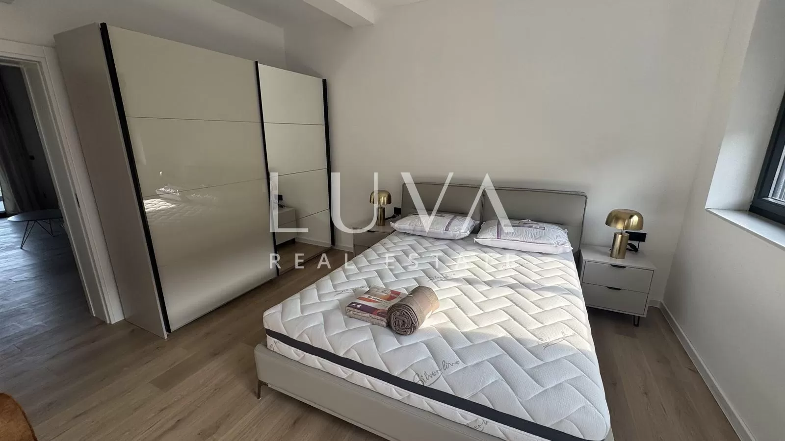 Lovran, modern apartment with pool and sea view for rent, 90 m2