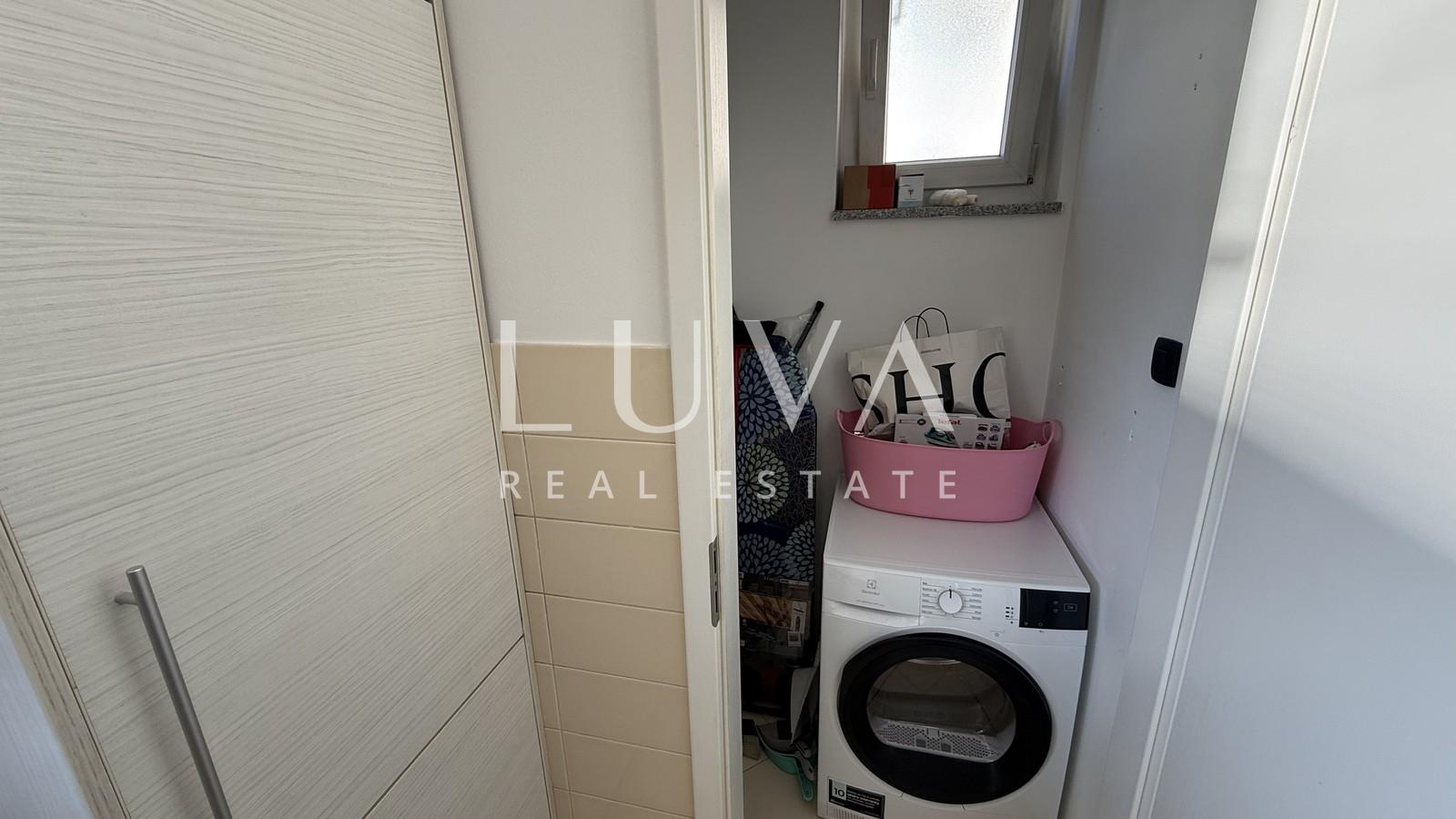 Zagreb, Maksimir, moderne 4-Zimmer-Wohnung mit 2 Terrassen, 130 m²