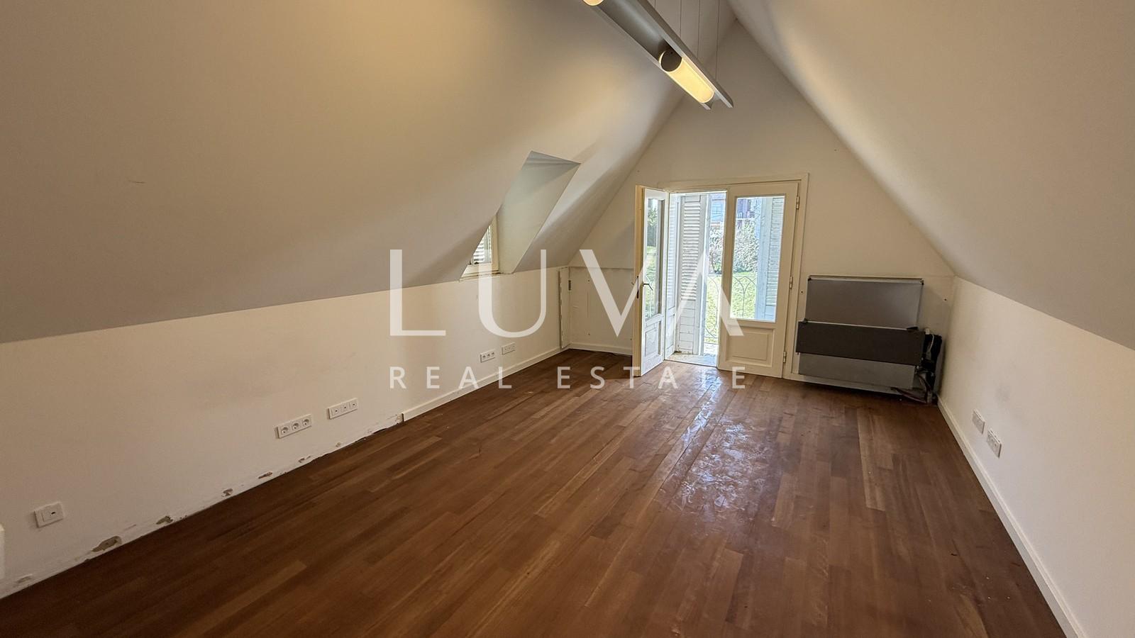 Samobor, exclusive villa with large estate, 900 m²