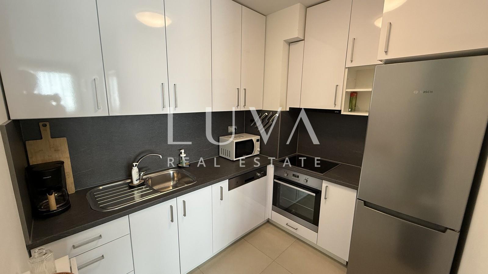 Zagreb, Sigečica, 3-room modern apartment with loggia and parking, 60 m²