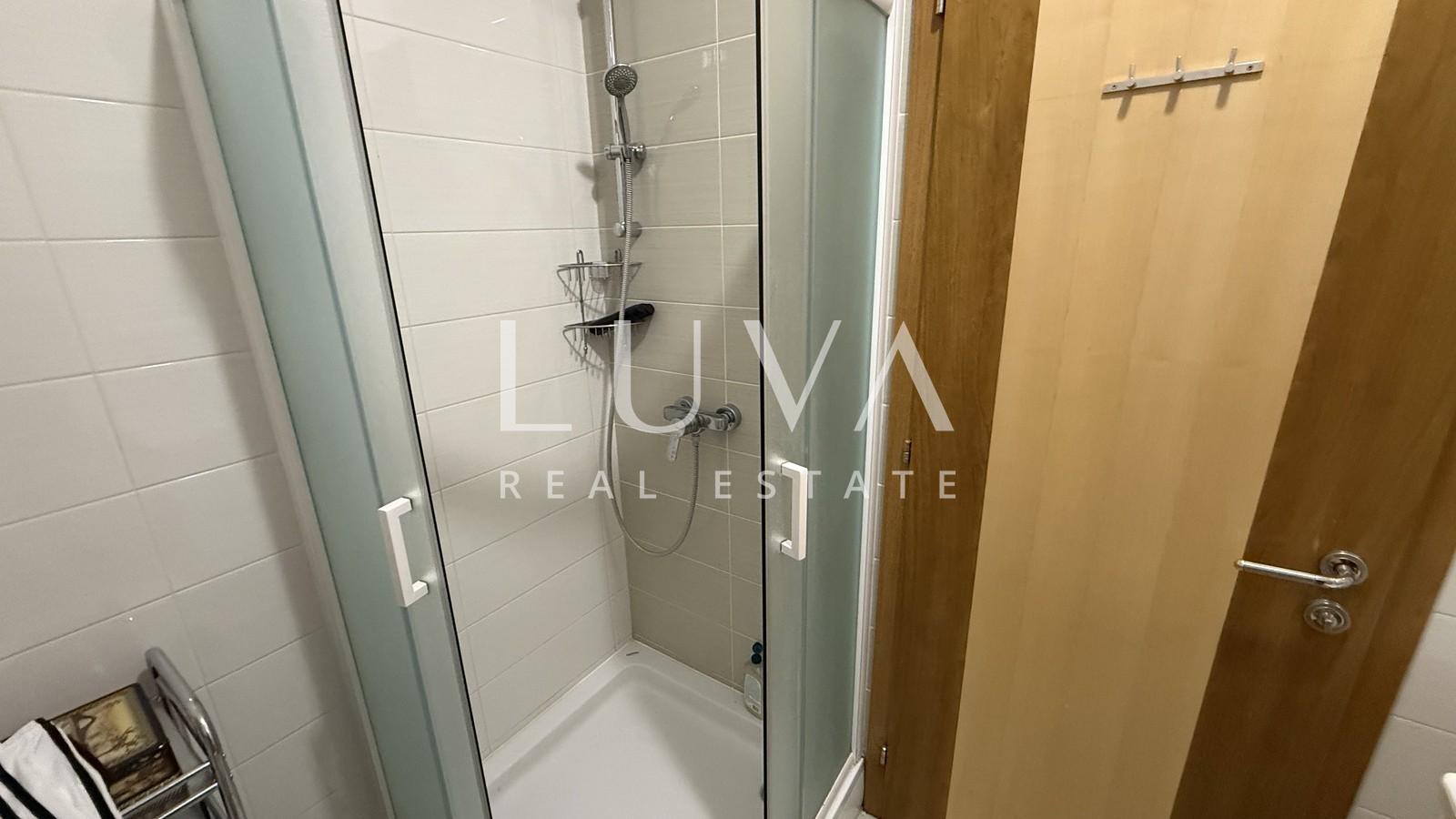 Zagreb, Petrova, prostrani 4S stan s 2 GPM, 120 m²