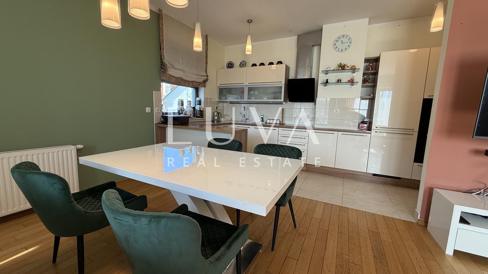 Zagreb, Petrova, prostrani 4S stan s 2 GPM, 120 m²