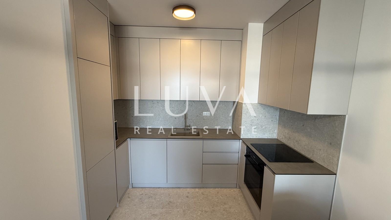 Zagreb, Svetice, moderne Wohnung mit 2 Zimmern und GPM, 46 m²