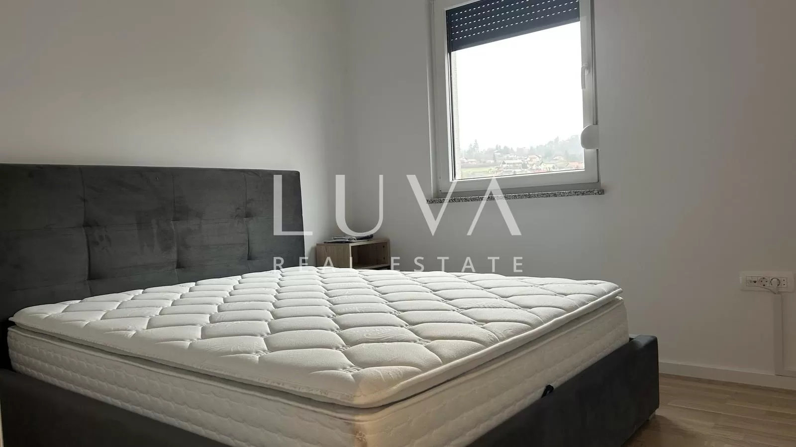 Šenkovec, 4-s stan 118,28m2, terasa i 4 parkirna mjesta, prodaja