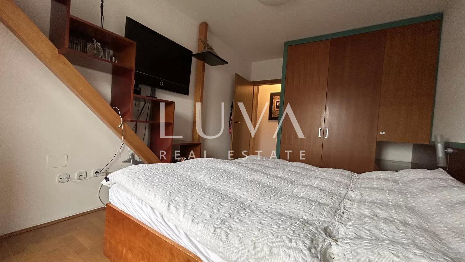 Zagreb, Stenjevec, Vierzimmerwohnung, 99m2 mit Garage, Verkauf