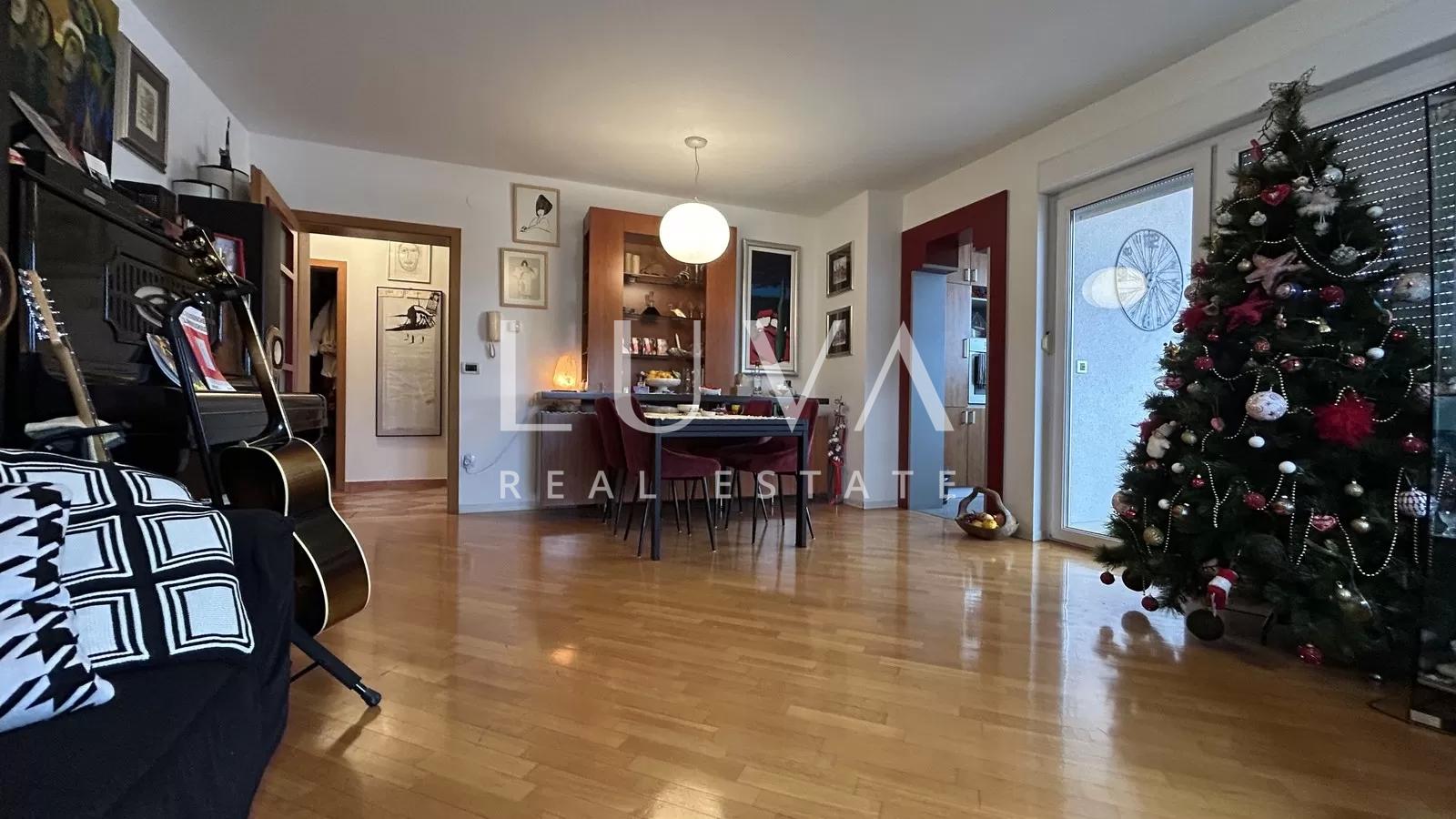 Zagreb, Stenjevec, Vierzimmerwohnung, 99m2 mit Garage, Verkauf