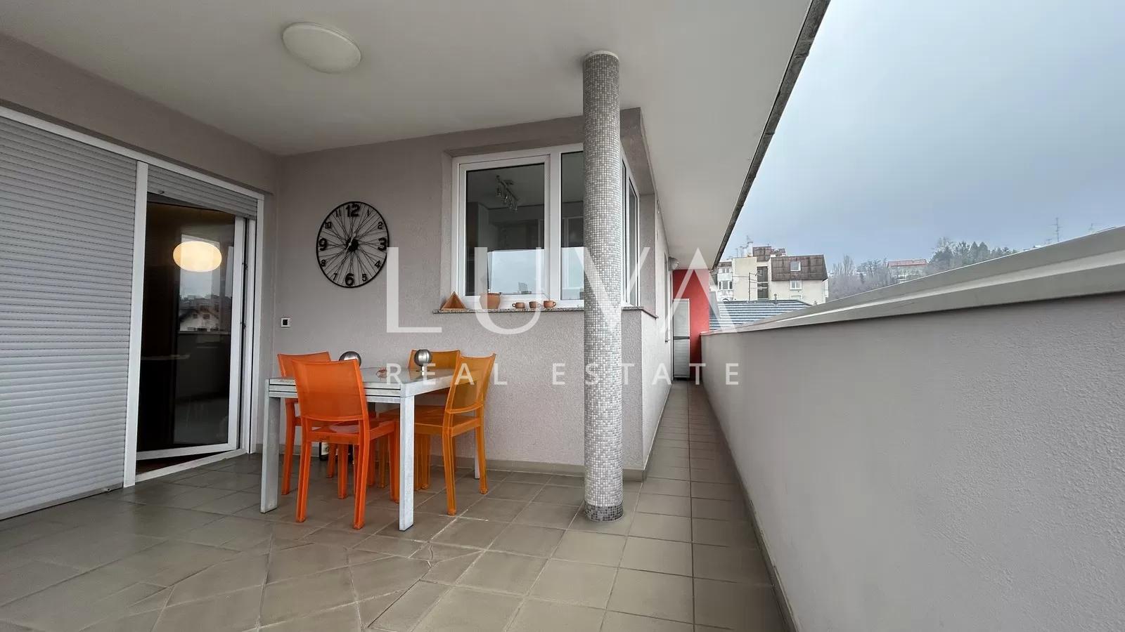 Zagreb, Stenjevec, Vierzimmerwohnung, 99m2 mit Garage, Verkauf