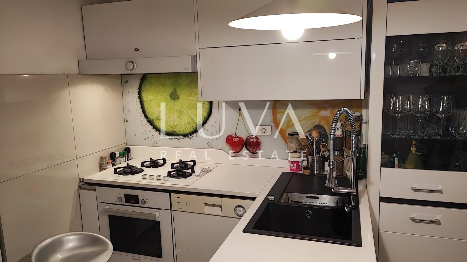 Zagreb, Donji Grad, stan 113m2 + 2VPM, prodaja