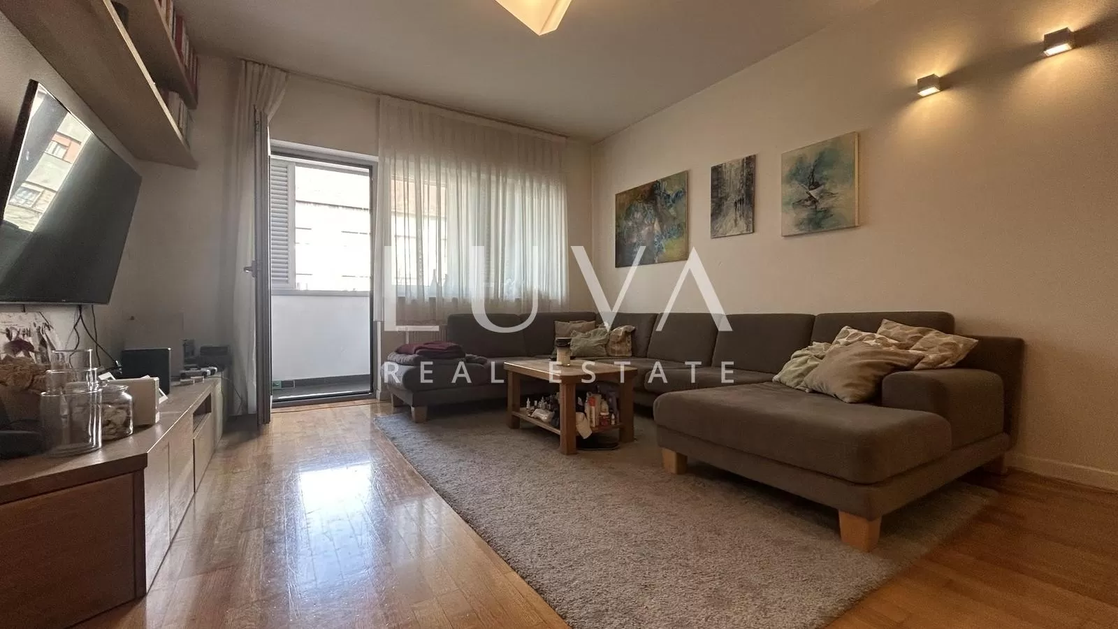 Zagreb, Kvaternik Plaza, trosoban stan 100m2, prodaja