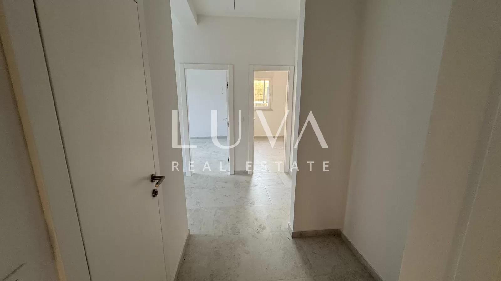 Istrien, Tar, moderne Erdgeschosswohnung mit Garten, 88,16 m2