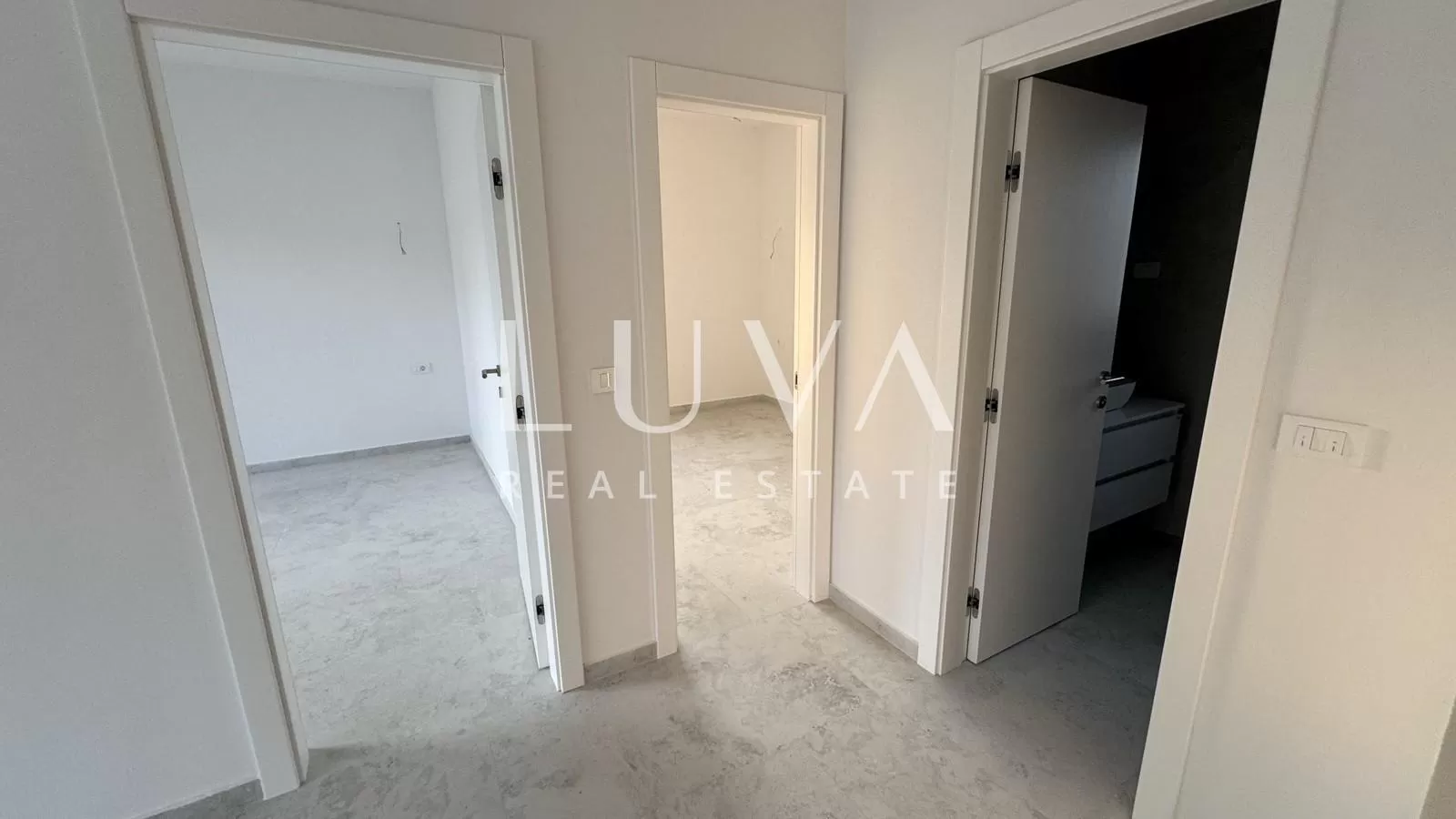 Istrien, Tar, moderne Erdgeschosswohnung mit Garten, 88,16 m2