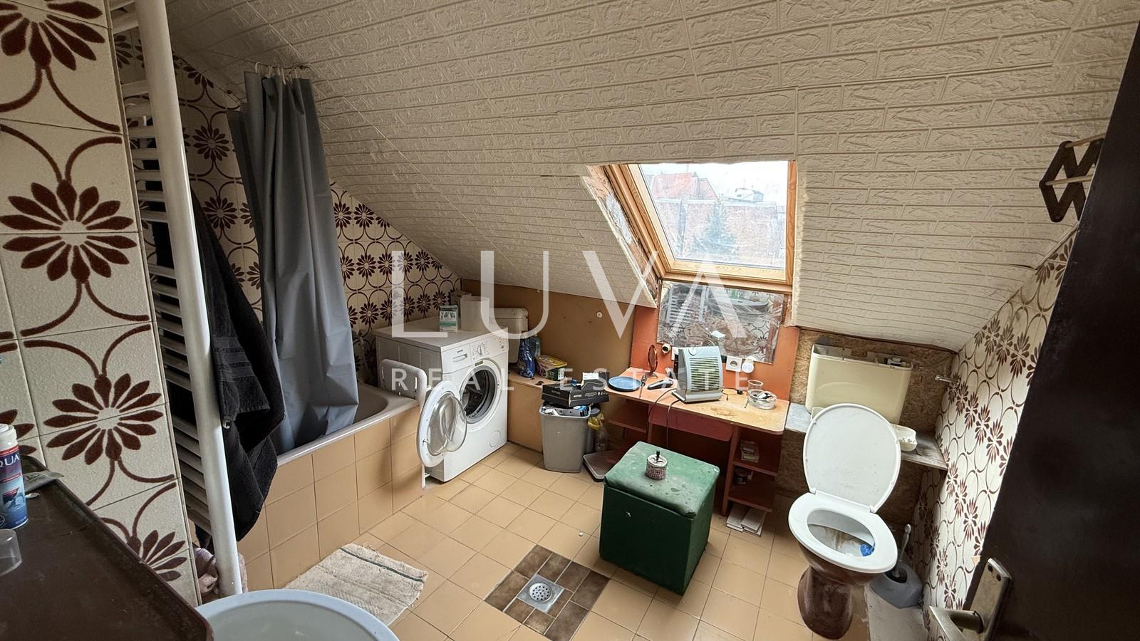 Zagreb, Britanski trg, Vierzimmerwohnung zur Renovierung, 147 m²