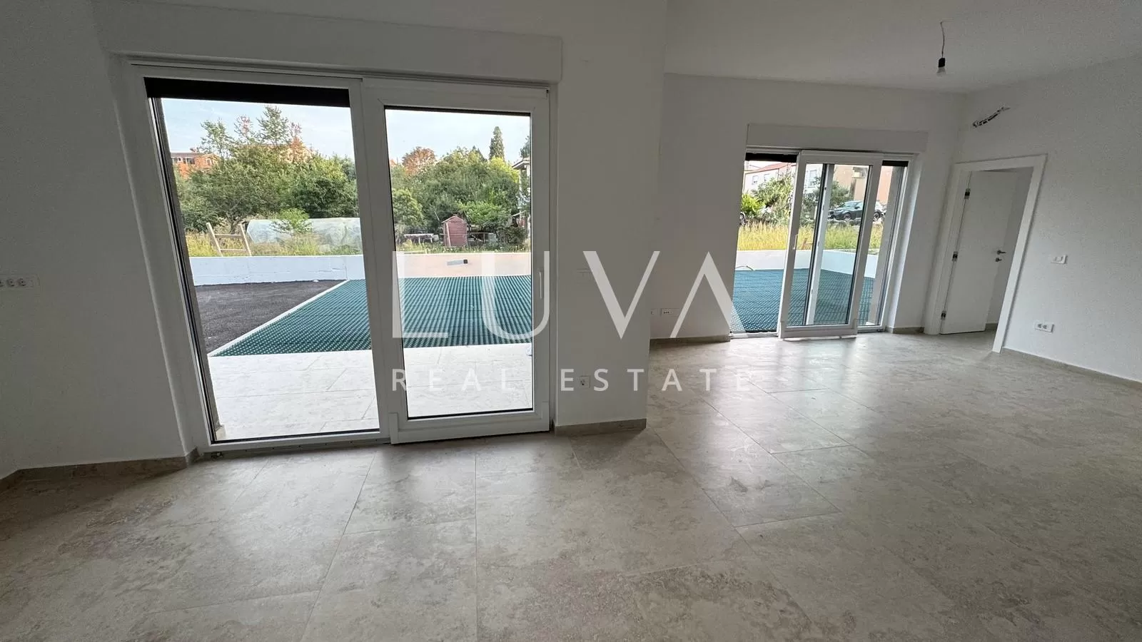 Istria, Tar, modern ground floor apartment with yard, 76.27 m2
