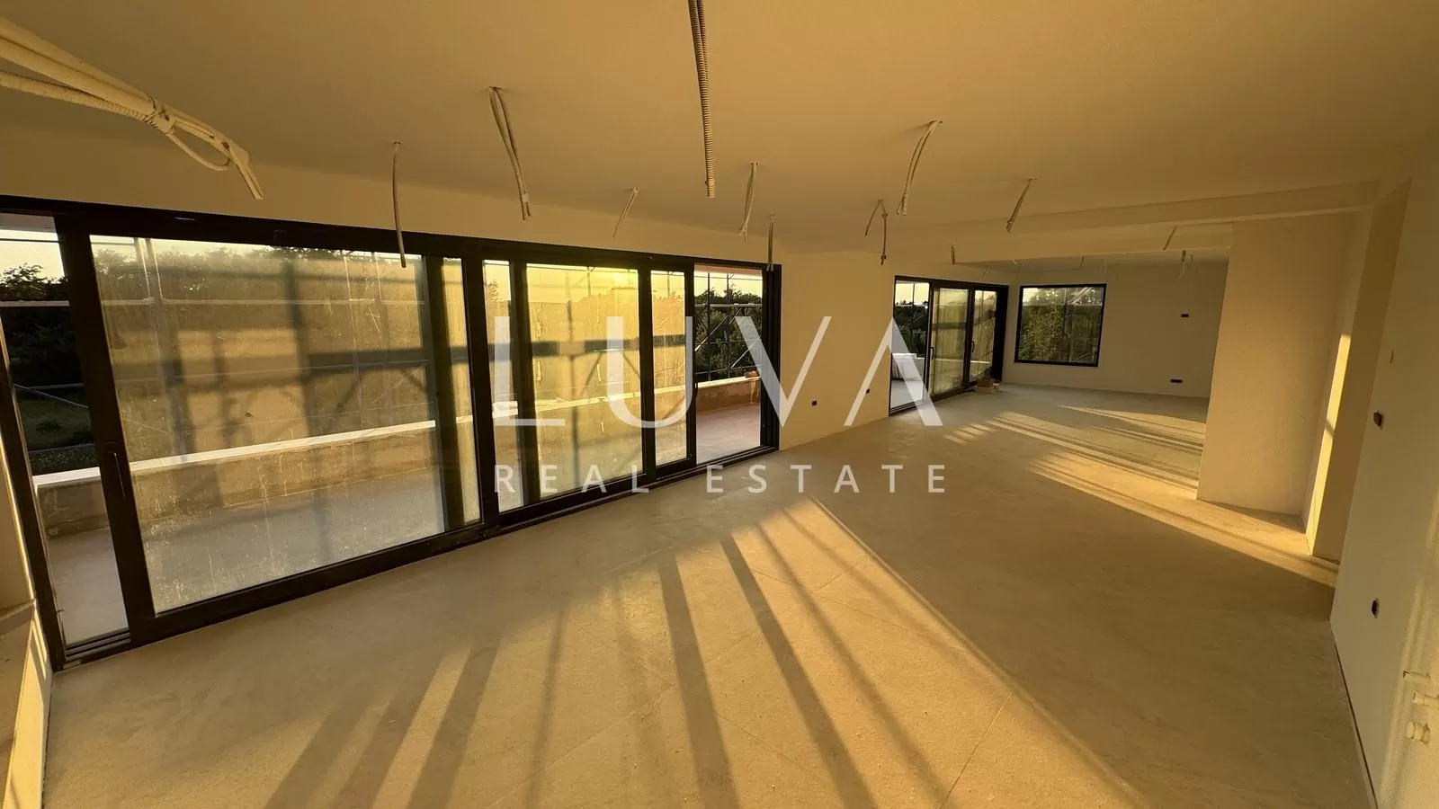 Istria, Poreč, modern penthouse with roof terrace, 181.45 m2