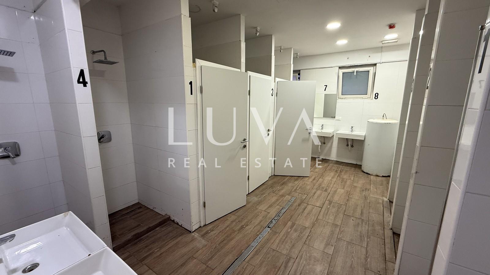 Zagreb, Dubrava, spacious commercial space 425 m²