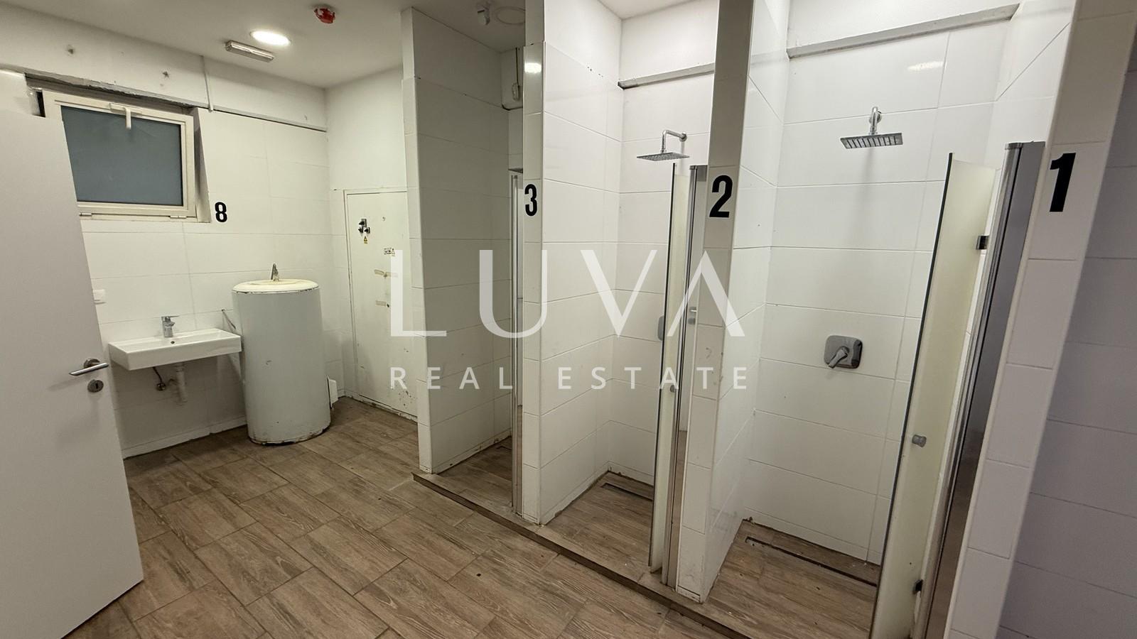 Zagreb, Dubrava, spacious commercial space 425 m²