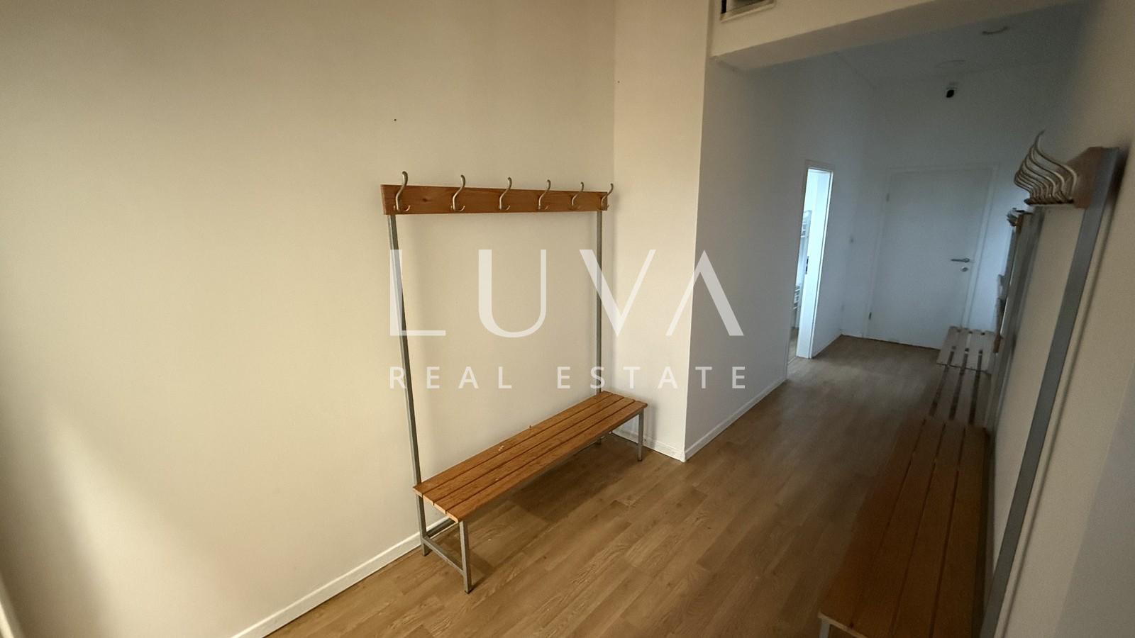 Zagreb, Dubrava, spacious commercial space 425 m²